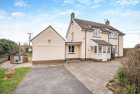 Primrose Hill in Pilton