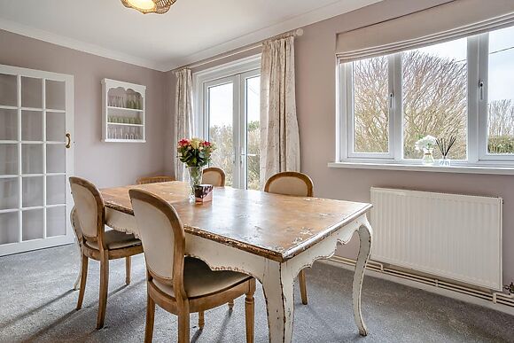 Primrose Hill in Pilton