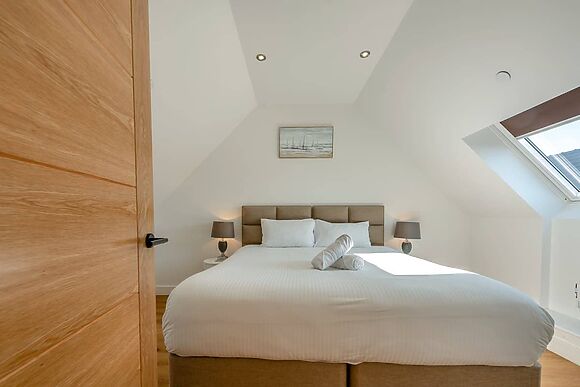 Moonlight at Talog Country Retreat