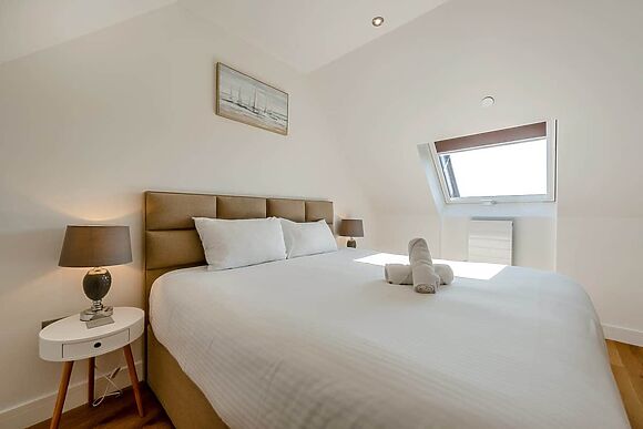 Moonlight at Talog Country Retreat