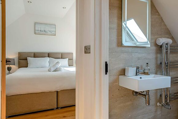 Moonlight at Talog Country Retreat