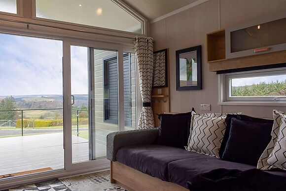 Lake Vyrnwy Luxury Glamping Pod 2