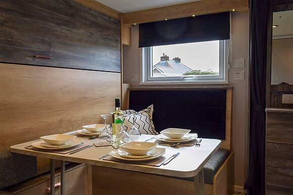 Lake Vyrnwy Luxury Glamping Pod 2
