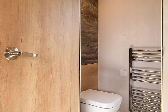 Lake Vyrnwy Luxury Glamping Pod 2