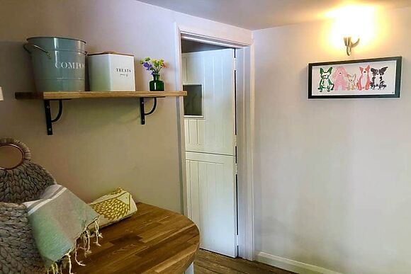 Lemon Cottage