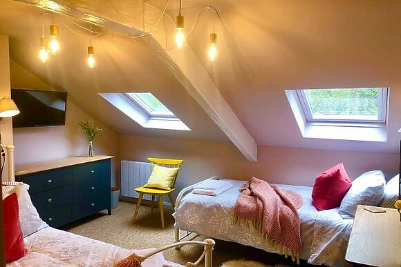 Lemon Cottage