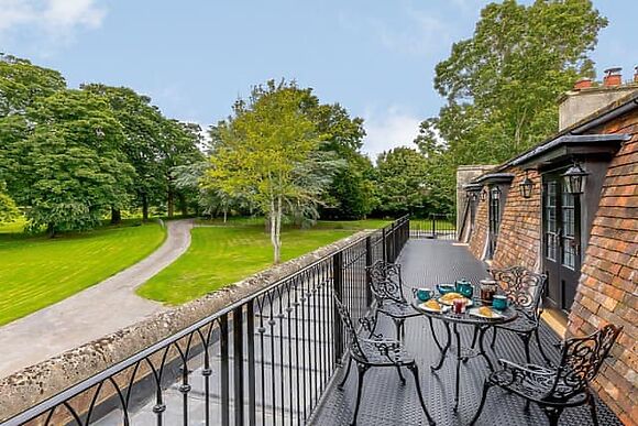 Eagles Nest at Greyfriars