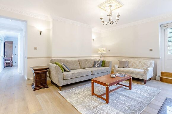 Eagles Nest at Greyfriars