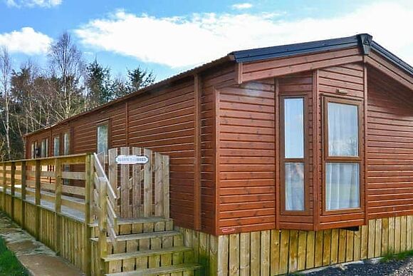 Maple Lodge at Felmoor Park