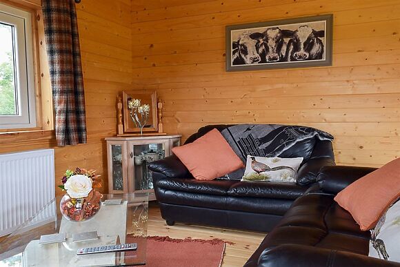 Pheasant Lodge at Coplow Cabins