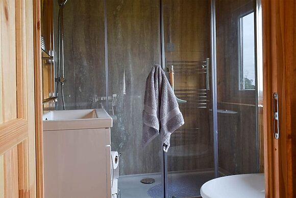 Pheasant Lodge at Coplow Cabins