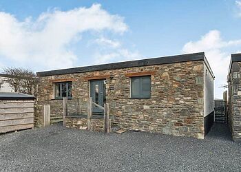 Ty Cwtch at Anglesey Seaviews