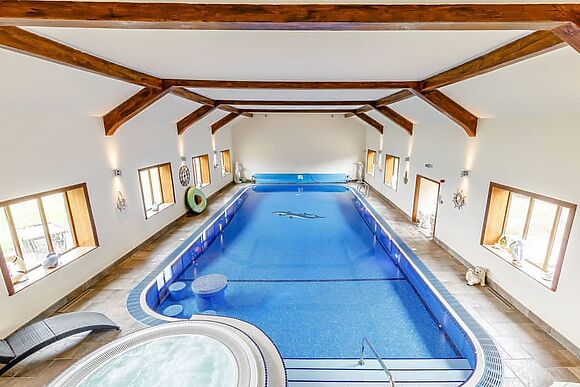 Lake Cottage at White Chimnies