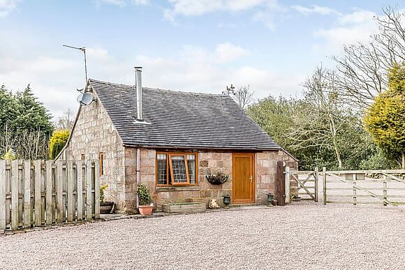 Lake Cottage at White Chimnies