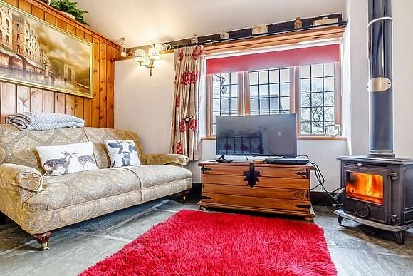 Lake Cottage at White Chimnies