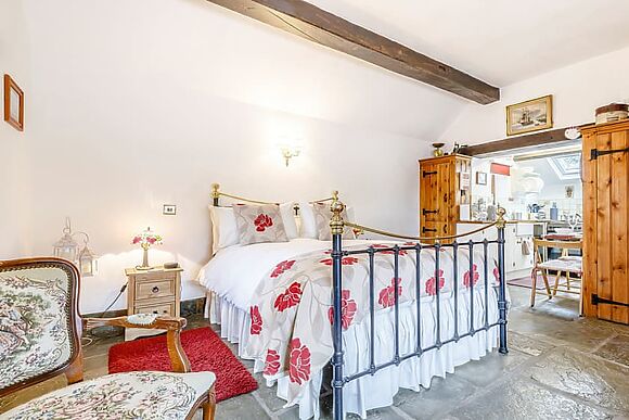 Lake Cottage at White Chimnies