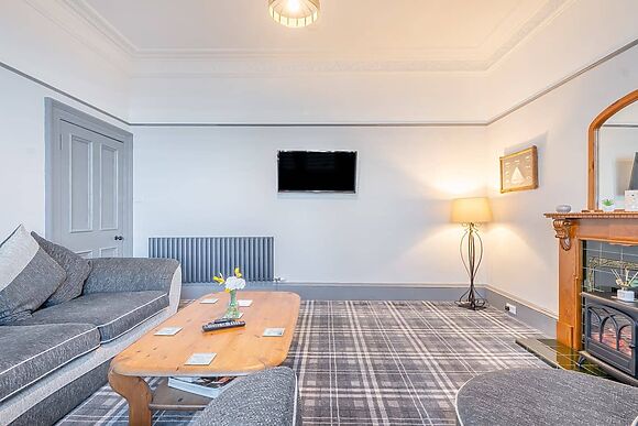 Harbour View House in Girvan