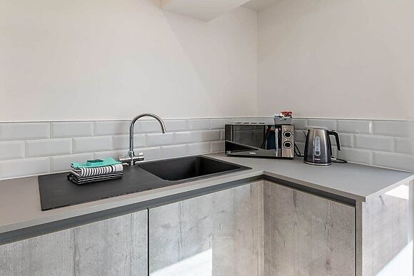 Sea Breezes in Anderby Creek