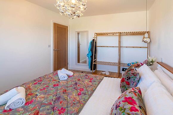 Sea Breezes in Anderby Creek