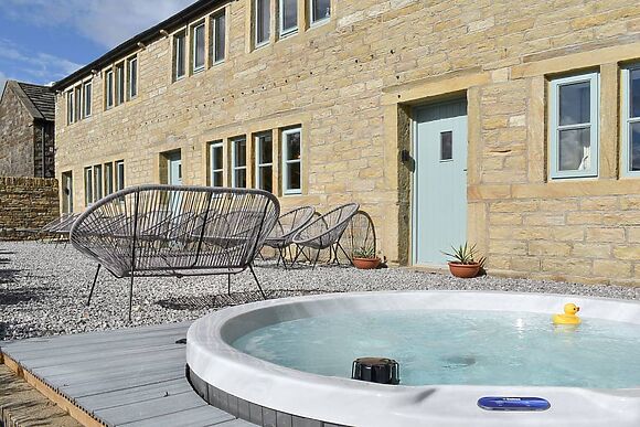 Goosander Cottage in Holme