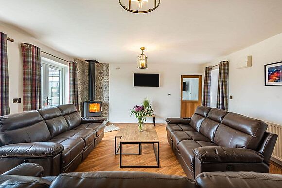 Copper House in Willoughby