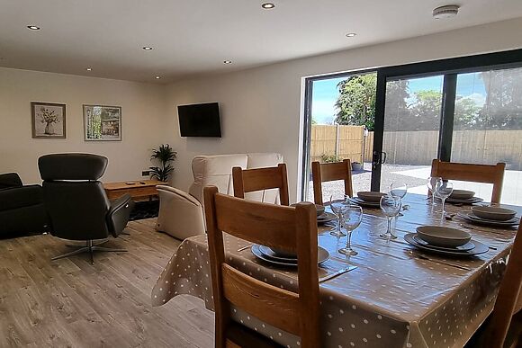 Dronefield Lodge