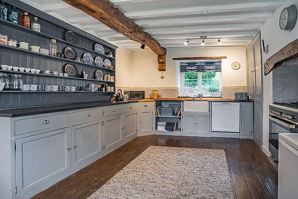 Taliaris Isaf in Llandeilo