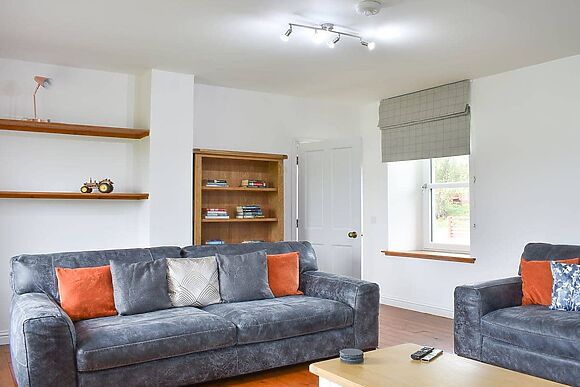 1 Dalbuaick Farm Cottage