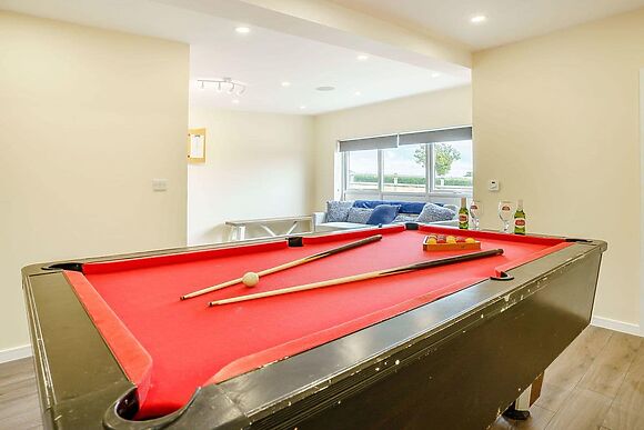 Penlon Cwrws in Henllan