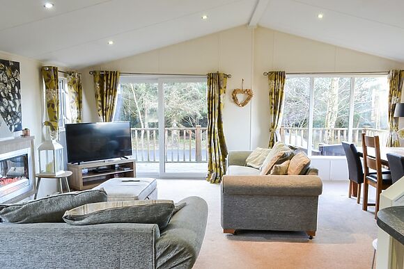 Oakwood Lodge At Felmoor Park