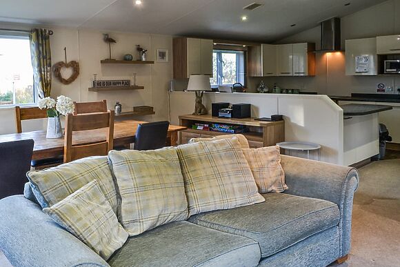 Oakwood Lodge At Felmoor Park