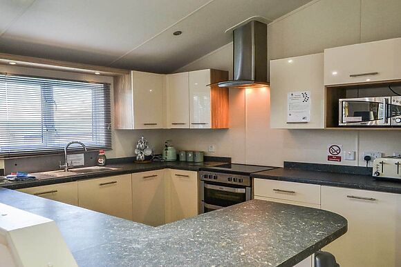 Oakwood Lodge at Felmoor Park