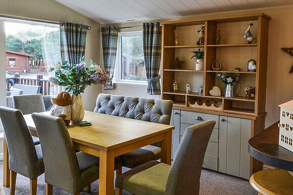 Griffon Lodge at Felmoor Park