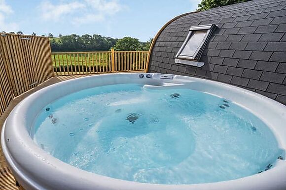 Cwtch at Cwmporthman Farm