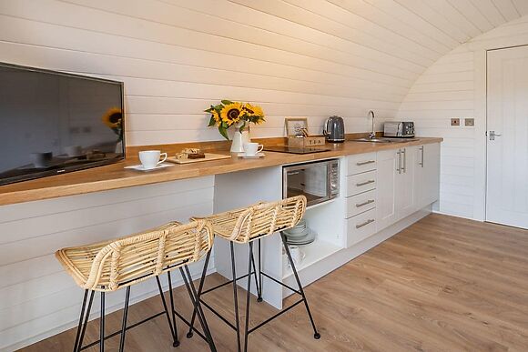 Cwtch at Cwmporthman Farm