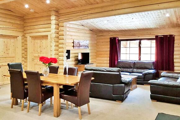 Hadrians Lodge in Felton