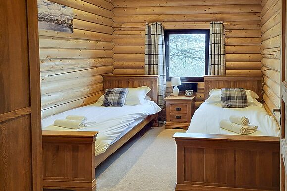 Tyne Log Cabin in Felton
