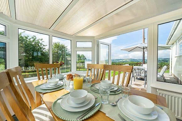 Meadowcroft in Hundred House