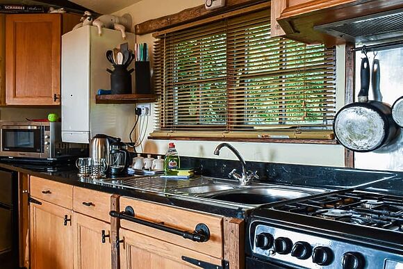 Stelling Minnis at Toms Cabin