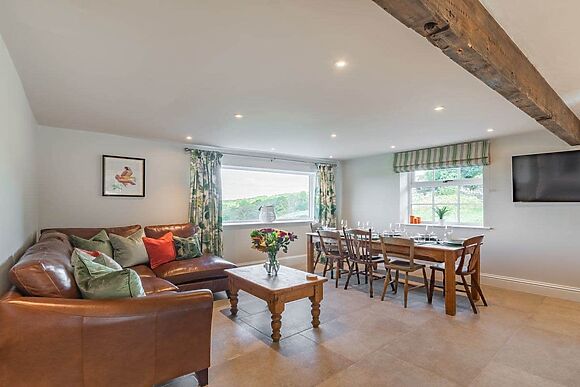 Buryemwick in Jack Hill