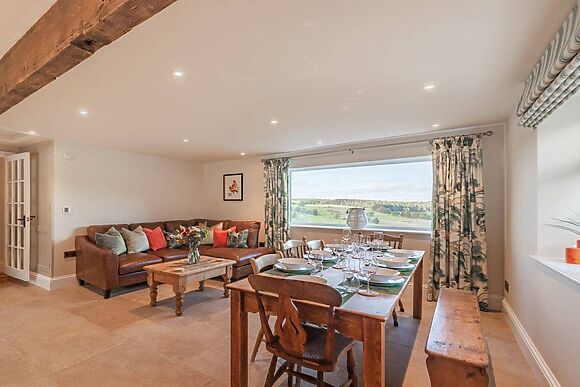 Buryemwick in Jack Hill