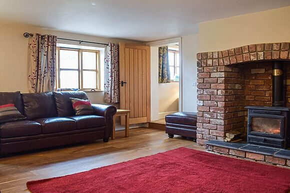 Colstey Farmhouse in Clun