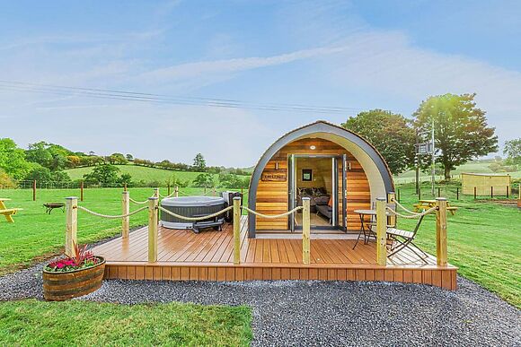 Brook Valley Glamping-Oak