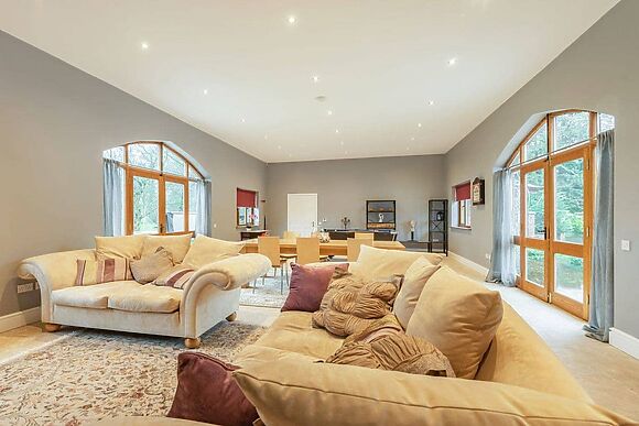 Hoole Summer House in Elswick