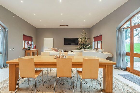 Hoole Summer House in Elswick