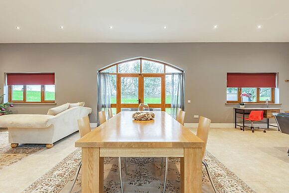 Hoole Summer House in Elswick