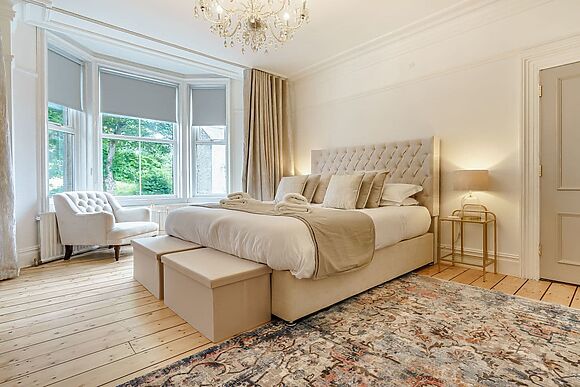 The Physicians House