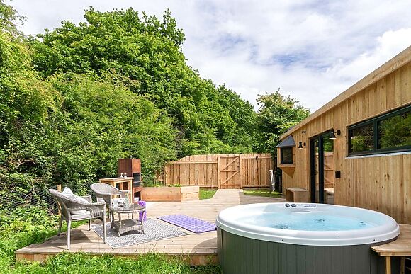 Meadow Hide in Chichester