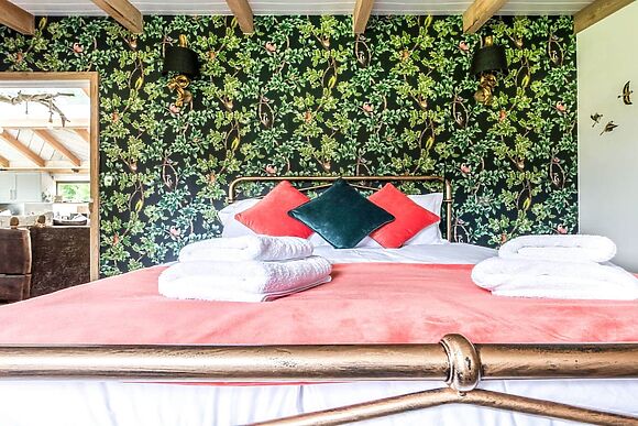 Meadow Hide in Chichester