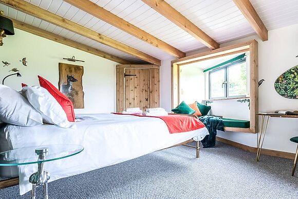 Meadow Hide in Chichester